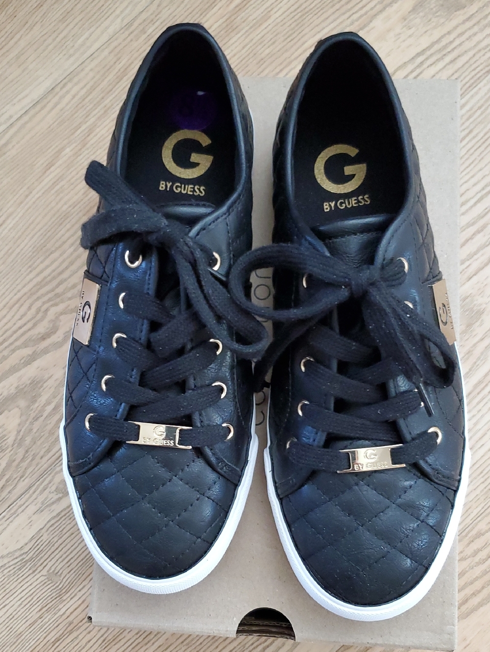 G By GUESS Black Quilted Lace Up Women's Sneakers, Size 8.5. New